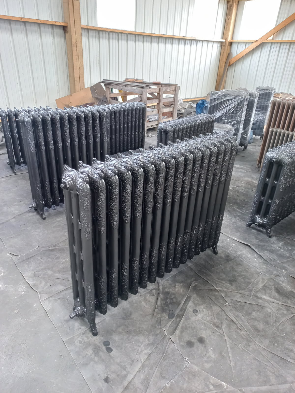 radiateursen fonte ancien fleuris